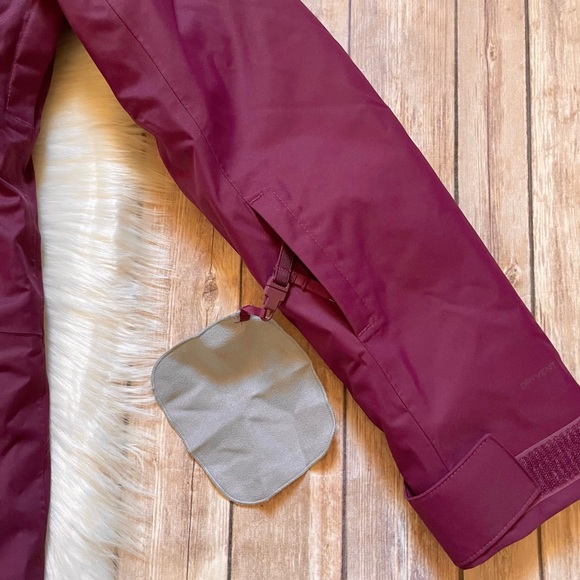 The North Face Women’s Clementine TriClimate Jacket - Picture 3 of 10